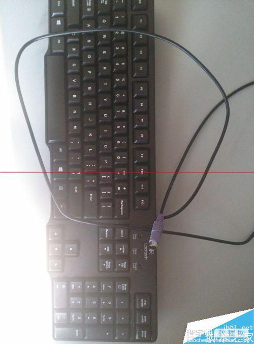 台式机pc键盘接口怎么在笔记本上使用？3