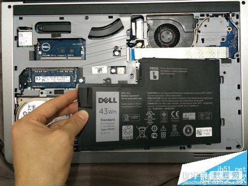 戴尔inspiron15 5547笔记本怎么拆机清灰?27