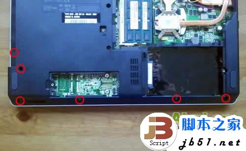 ThinkPad E40 笔记本详细拆机方法(图文教程)11
