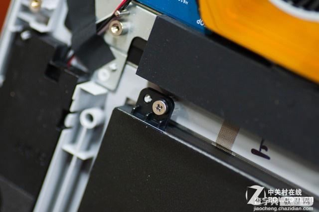 华硕ZenBook  UX501笔记本拆机全过程图解16