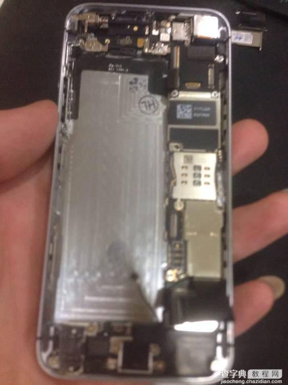 耗费一周：网友自己动手组装了一台iPhone5s ！4