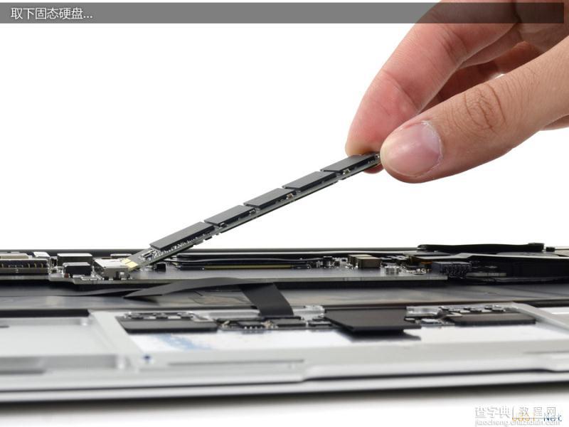 MacBook Air 11英寸款拆机过程图文教程6