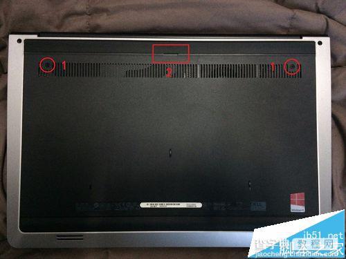 戴尔inspiron15 5547笔记本怎么拆机清灰?3