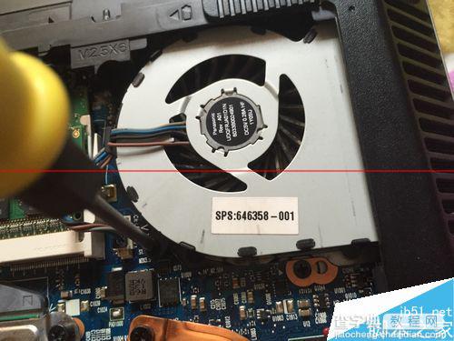 惠普笔记本 ProBook 4431S怎么拆机清理风扇？17
