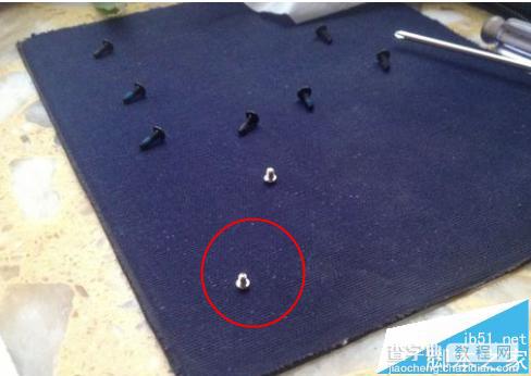 联想Y400笔记本怎么添加MSATA固态硬盘?6