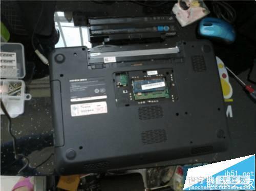戴尔M5010笔记本怎么拆机清灰?1