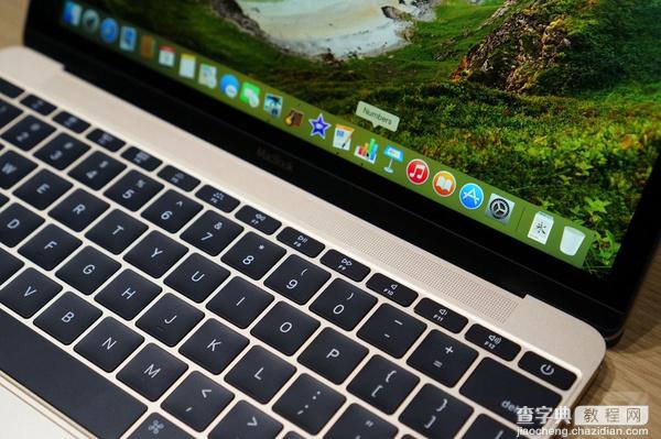 苹果发布会 12英寸MacBook无风扇设计笔记本真机上手5
