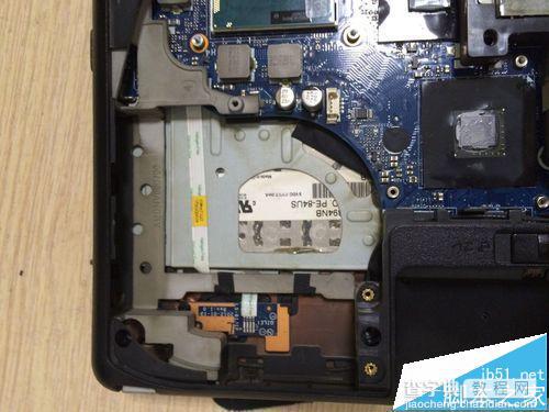 ThinkPad E430笔记本怎么拆机清灰?15