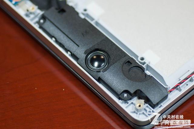 华硕ZenBook  UX501笔记本拆机全过程图解19