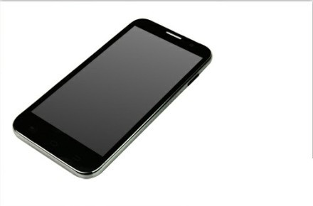 神舟灵雅E50配置曝光 神舟灵雅智能手机将于26日发布2