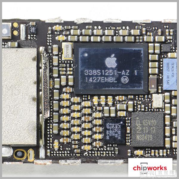 iPhone 内部芯片是什么样?苹果iPhone 6/ 6 Plus各个芯片大剖析（图赏）17