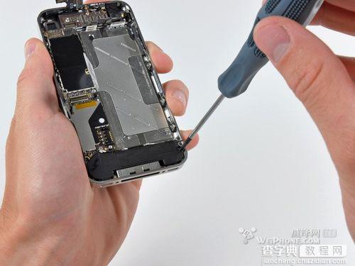 教你完美拆装iphone4手机教程25