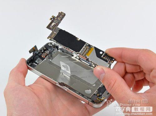 教你完美拆装iphone4手机教程28