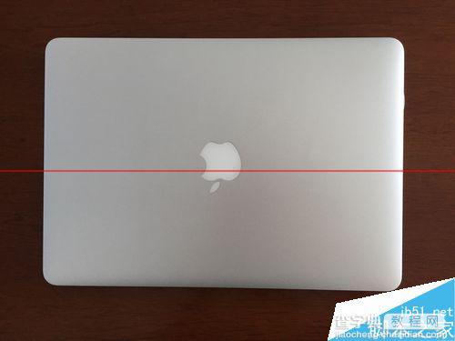 MacBook笔记本怎么连接投影仪？1