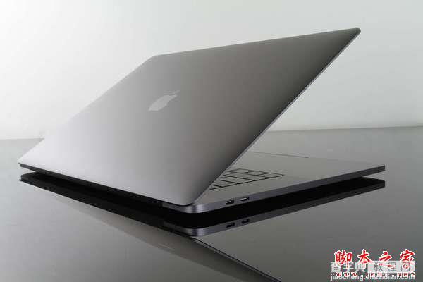 苹果全新MacBook Pro 13和15寸哪个值得买？新MacBook Pro13/15英寸深度对比区别评测13