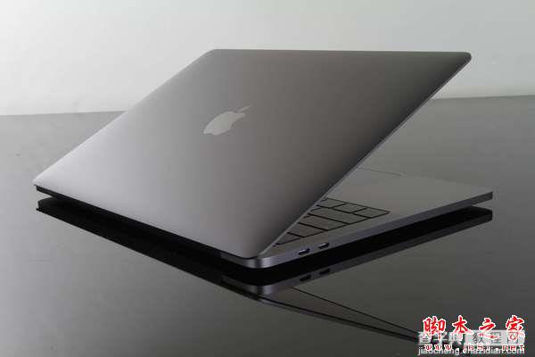 苹果全新MacBook Pro 13和15寸哪个值得买？新MacBook Pro13/15英寸深度对比区别评测22