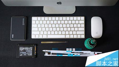 21.5英寸iMac一体机怎么拆机更换固态硬盘?2