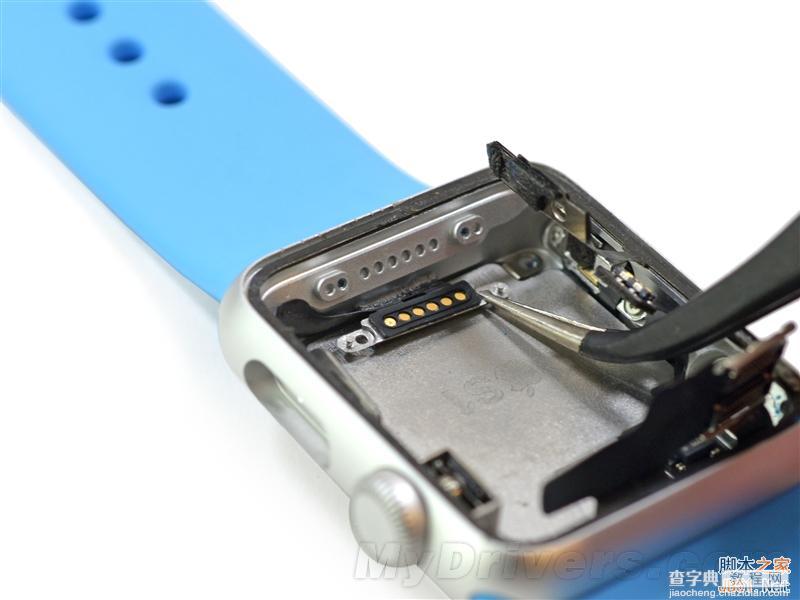 38毫米表盘的运动版apple watch详尽拆解：电池太失望了40