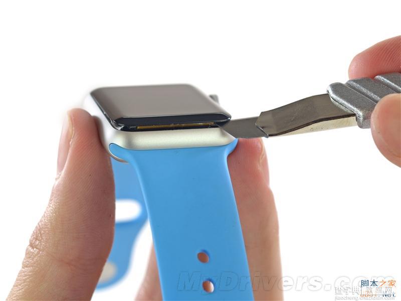 38毫米表盘的运动版apple watch详尽拆解：电池太失望了13