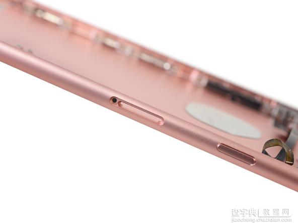 iPhone7 Plus做工如何？苹果iPhone7 Plus玫瑰金色拆机图解评测全过程36