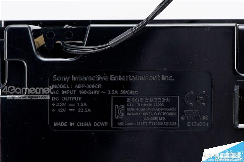 PS4 Pro主机如何?全球最强主机PS4 Pro首发拆解30