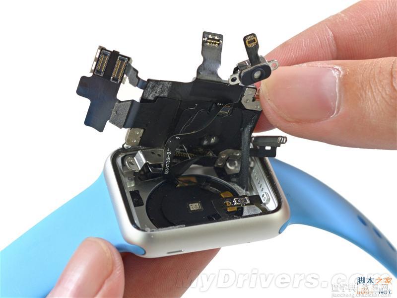 38毫米表盘的运动版apple watch详尽拆解：电池太失望了44
