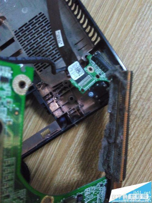 戴尔Dell N4110笔记本怎么拆机清灰?19