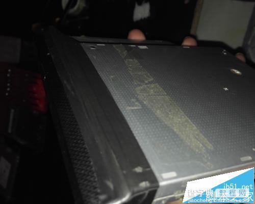 华硕X53B笔记本怎么拆机将机械硬盘换成SSD固态硬盘?26