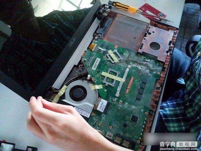华硕X550C怎么拆机 华硕X550C清理灰尘与升级SSD图文教程10