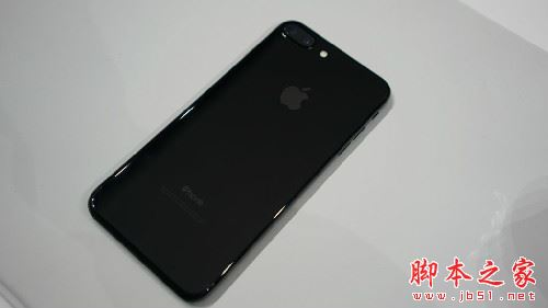 iPhone7亮黑色好看吗？iPhone7亮黑色上手体验评测10