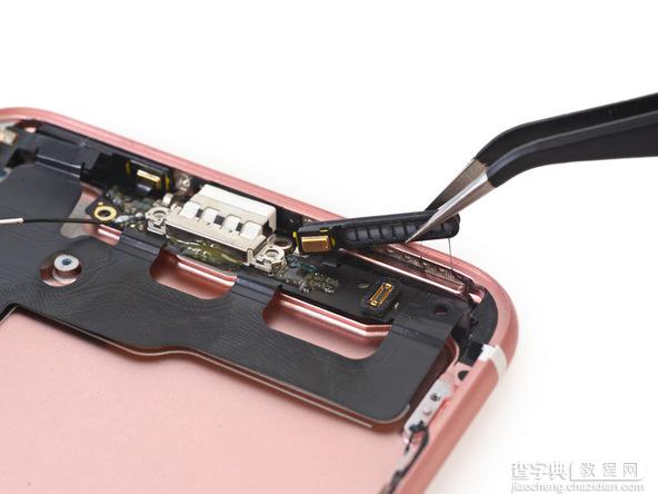 iPhone7 Plus做工如何？苹果iPhone7 Plus玫瑰金色拆机图解评测全过程30