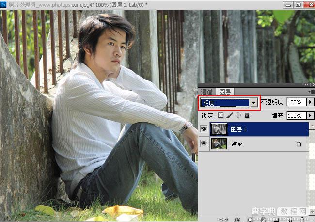 photoshop Lab模式下保细节修复偏暗外景人物照片11