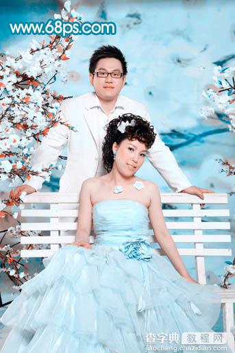 Photoshop 打造淡蓝色的室内婚片15