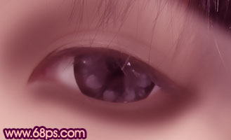 Photoshop将普通眼睛打造出极具魅力的紫色水晶彩妆效果10