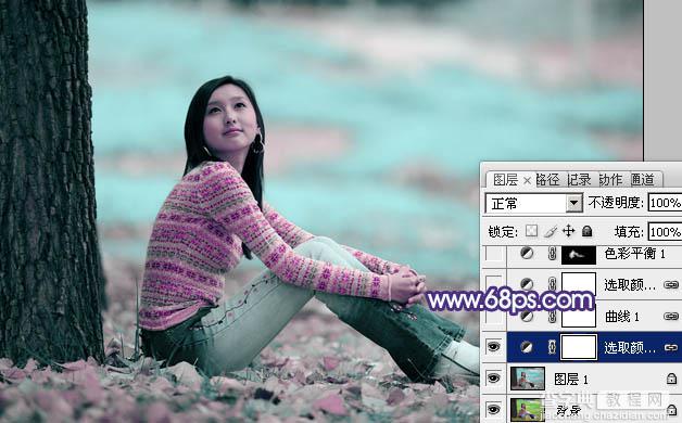 Photoshop为草地上的人物图片增加上梦幻的青紫色7