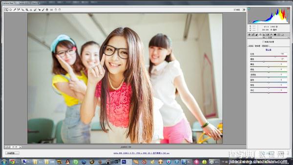 PhotoShop(PS)将宿舍中的女生照片调成淡紫色实例教程4
