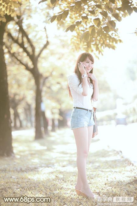 Photoshop为树边美女调出色彩柔和中性黄褐色2