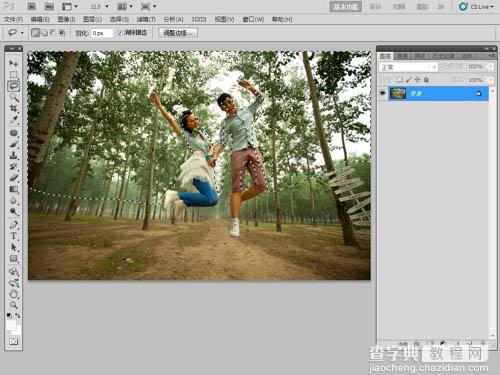 Photoshop将泛白的树林人物图片调制出蓝色天空效果4