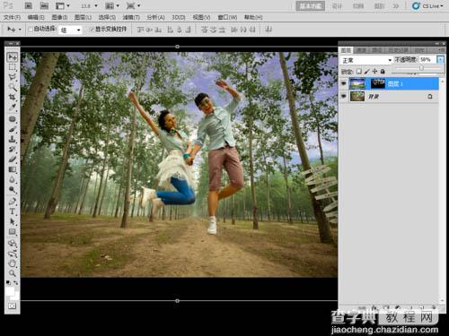 Photoshop将泛白的树林人物图片调制出蓝色天空效果15