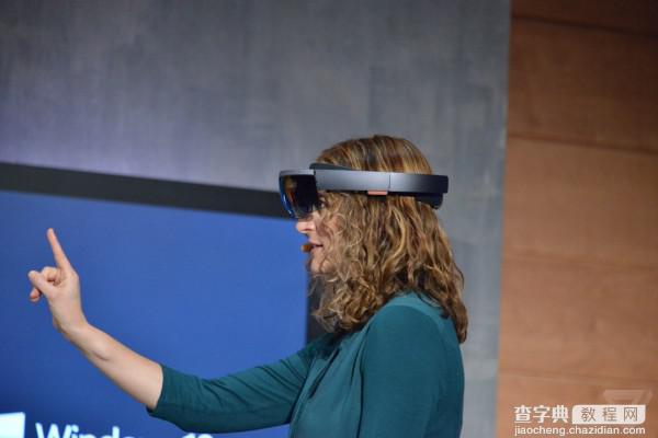 微软发布会全息影像头戴设备HoloLens怎么样？7