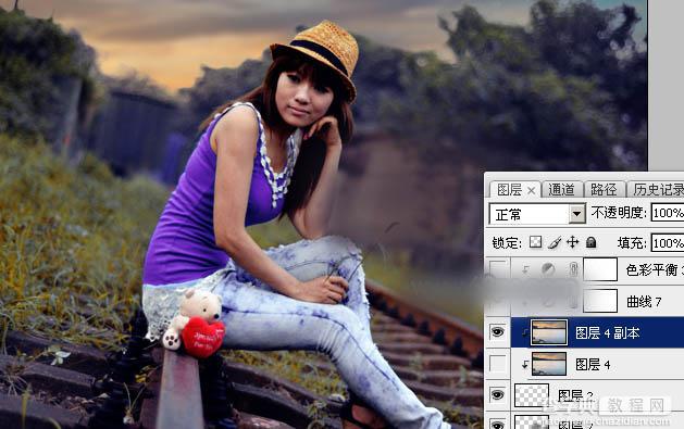 Photoshop为铁轨上的人物加上昏暗的暖色晨曦效果教程28