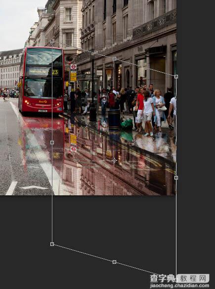 Photoshop将街道图片调出雨水湿润的路面59