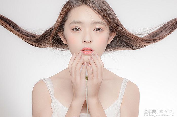 Photoshop将美女图片打造通透甜美的日系杂志人像2