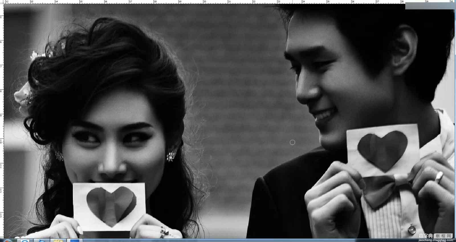 Photoshop调出韩式小清新室外婚纱照片18