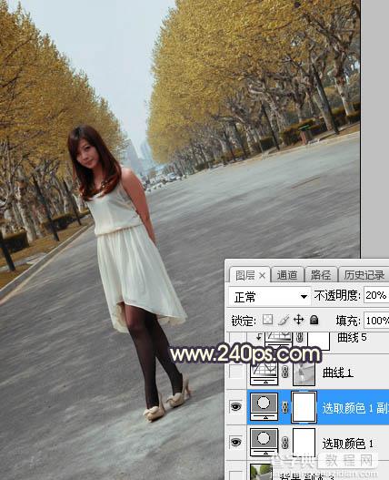 Photoshop调制出暗黄色逆光水泥路面上人物图片7