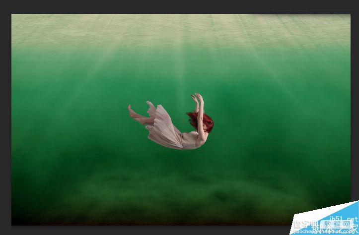 Photoshop合成美女在水底中漂浮的唯美效果图15