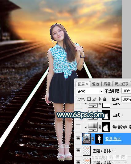 Photoshop调制出暗黄色霞光效果铁轨中间的人物图片17