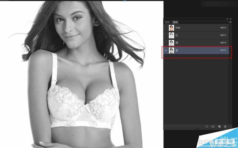 Photoshop巧用通道快速抠出电商内衣模特教程5