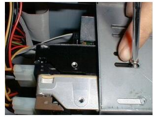 装机DIY之硬盘安装方法 不同硬盘安装方法图解教程5