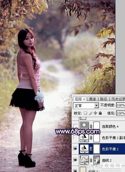 Photoshop调制出暗调秋季蓝紫色树林人物图片29